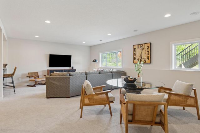 18003 101st Place N, Maple Grove, MN 55311