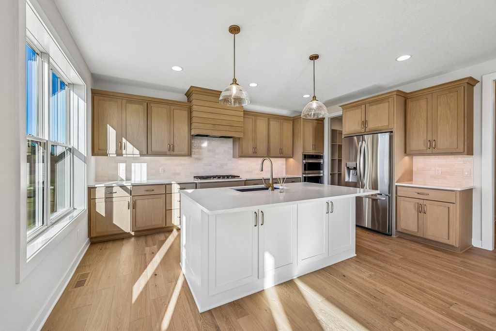 18003 101st Place N, Maple Grove, MN 55311 — photo 3