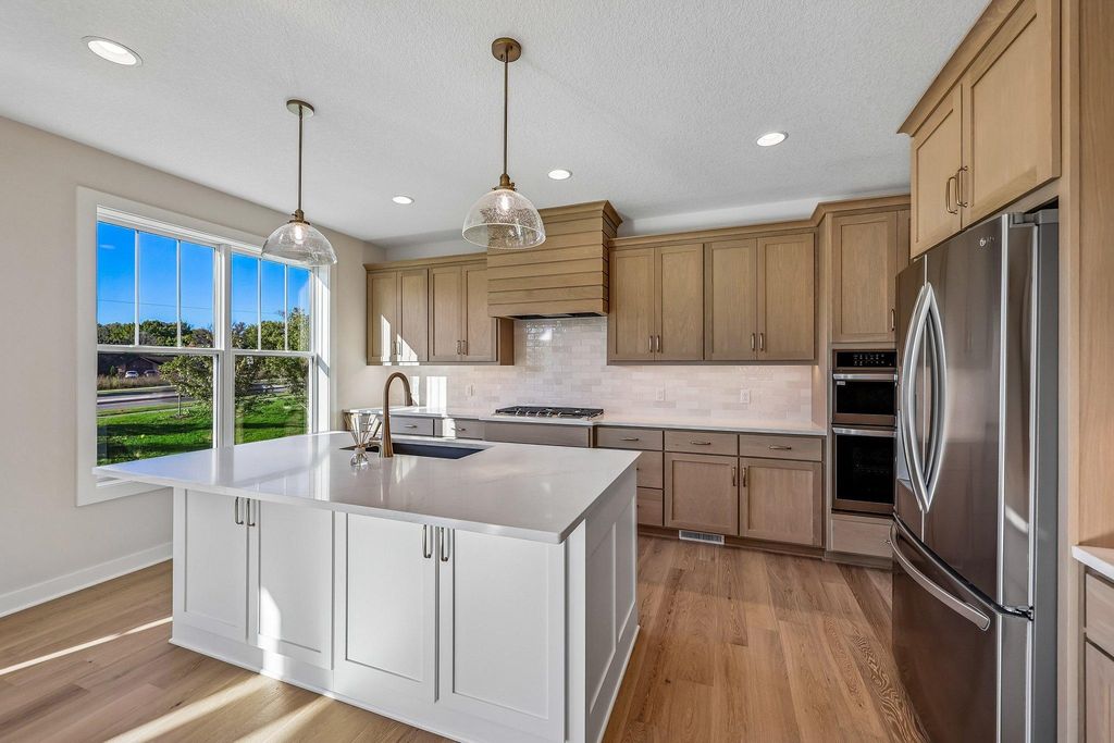 18003 101st Place N, Maple Grove, MN 55311 — photo 5