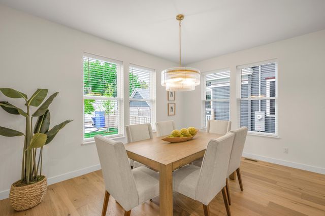 3213 Holmes Avenue S, Minneapolis, MN 55408
