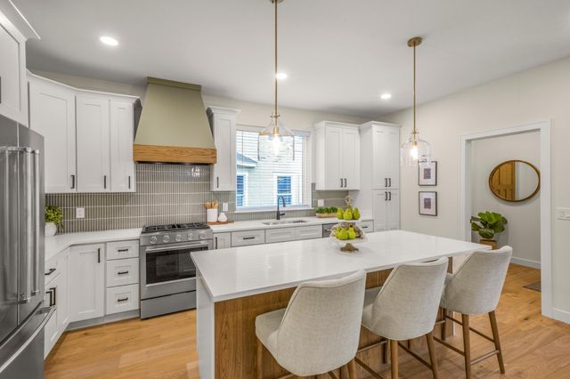 3213 Holmes Avenue S, Minneapolis, MN 55408