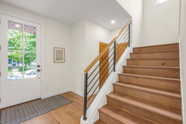 3213 Holmes Avenue S, Minneapolis, MN 55408