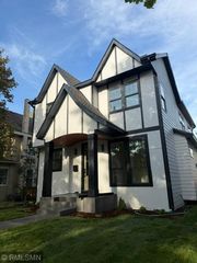 3213 Holmes Avenue S, Minneapolis, MN 55408