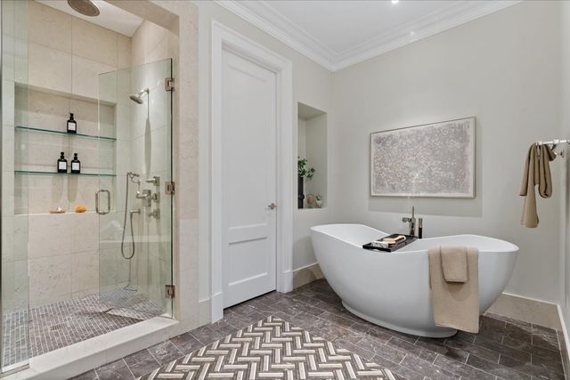 9 W Walton Street 702, Chicago, IL 60610