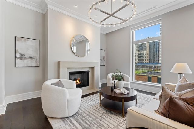9 W Walton Street 702, Chicago, IL 60610