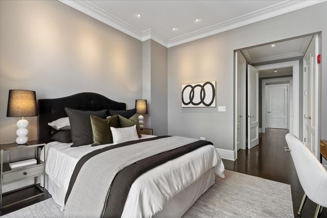 9 W Walton Street 702, Chicago, IL 60610