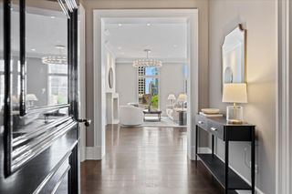 9 W Walton Street 702, Chicago, IL 60610