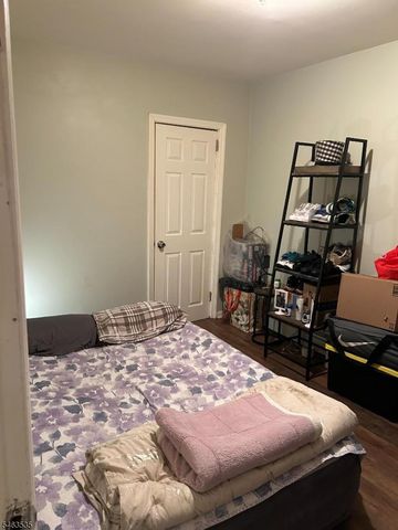 374 Mechanic St, City Of Orange Twp., NJ 07050