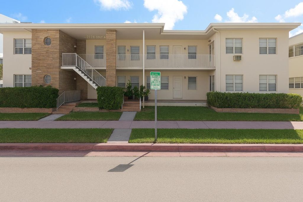 300 69th Street 6, Miami Beach, FL 33141