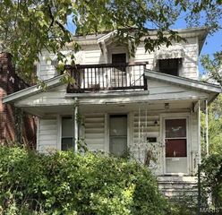 6325 Ridge Avenue, Normandy, MO 63133