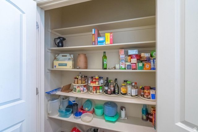 1695 W GARNET DR, St. George, UT 84790