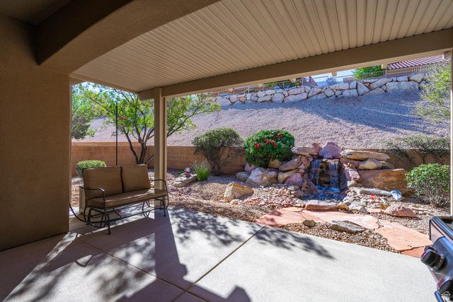 1695 W GARNET DR, St. George, UT 84790