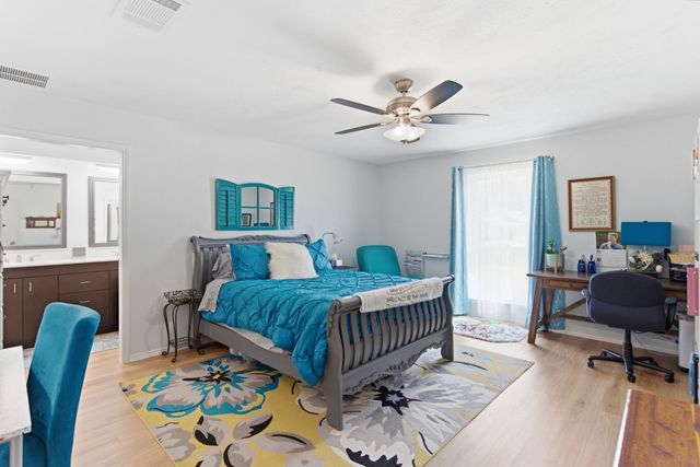 19 Whispering Lane, Hickory Creek, TX 75065