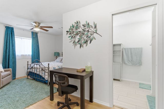 19 Whispering Lane, Hickory Creek, TX 75065