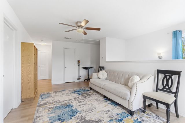 19 Whispering Lane, Hickory Creek, TX 75065