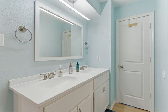 19 Whispering Lane, Hickory Creek, TX 75065