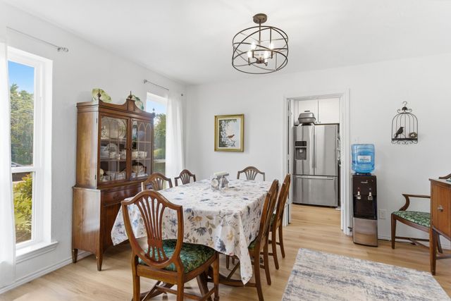 19 Whispering Lane, Hickory Creek, TX 75065