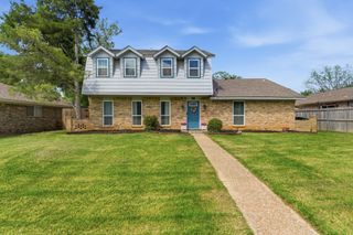 19 Whispering Lane, Hickory Creek, TX 75065