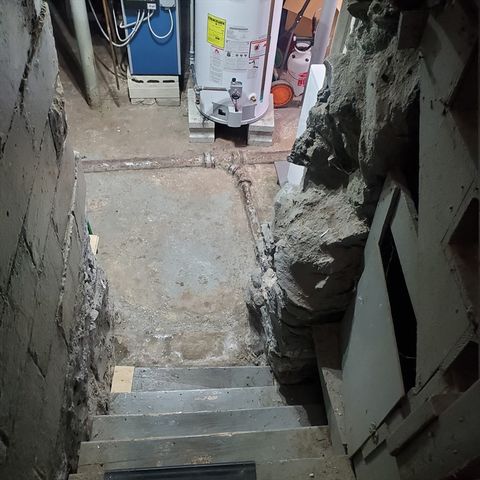 27 Halborn St, Boston, MA 02126
