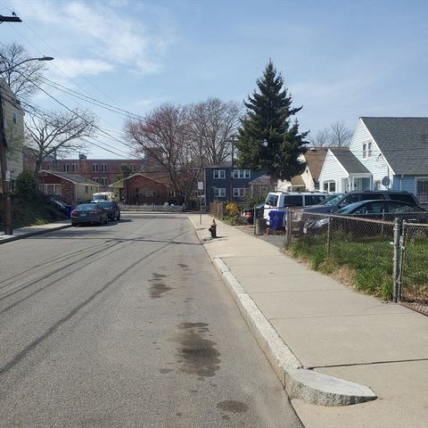 27 Halborn St, Boston, MA 02126