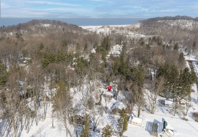 12199 Linden Avenue, Sawyer, MI 49125