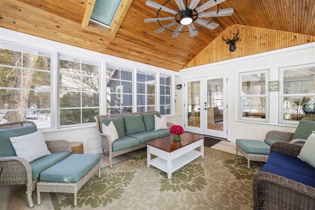 12199 Linden Avenue, Sawyer, MI 49125