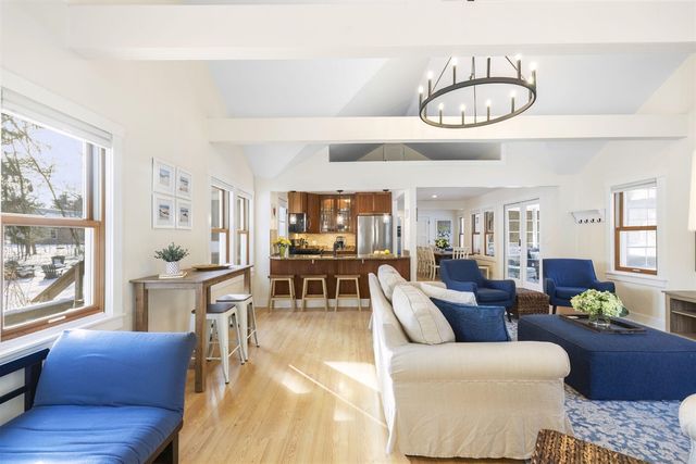 12199 Linden Avenue, Sawyer, MI 49125