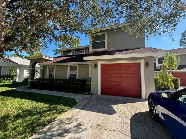 1136 Staghorn Street, Wellington, FL 33414