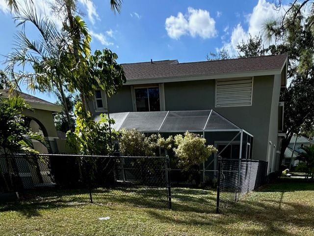 1136 Staghorn Street, Wellington, FL 33414