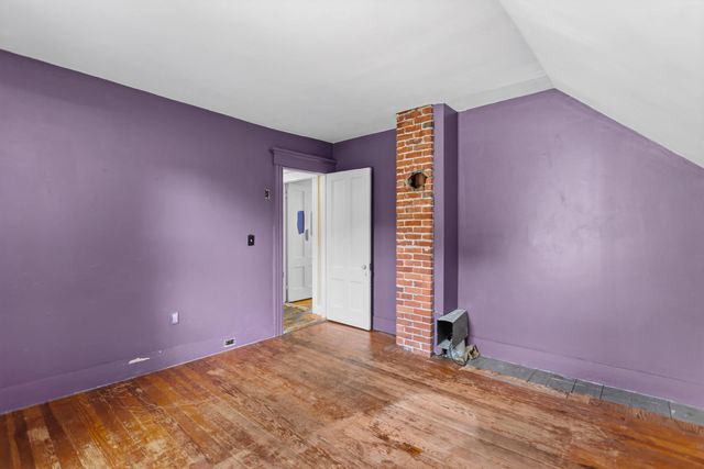 114 LONDONDERRY Turnpike, Manchester, NH 03104