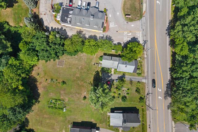 114 LONDONDERRY Turnpike, Manchester, NH 03104