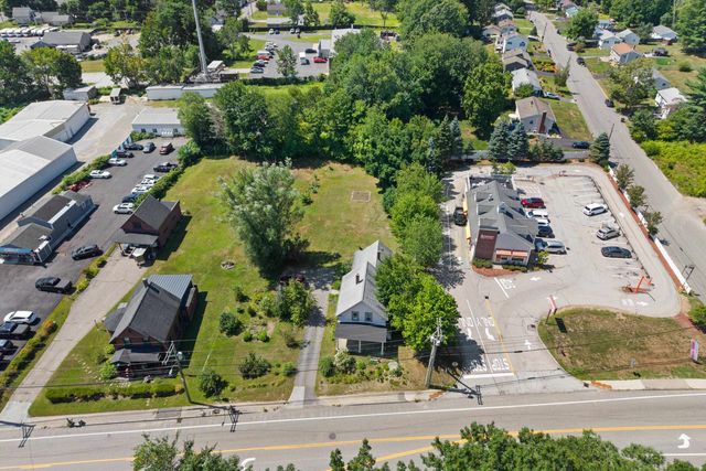 114 LONDONDERRY Turnpike, Manchester, NH 03104
