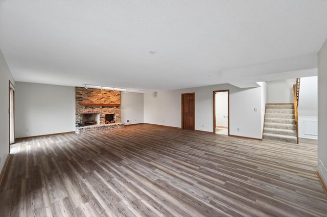 11245 57th Avenue N, Plymouth, MN 55442
