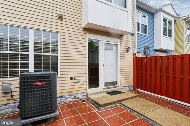 2867 SHEPPERTON TER, Silver Spring, MD 20904
