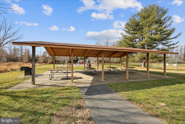 2867 SHEPPERTON TER, Silver Spring, MD 20904