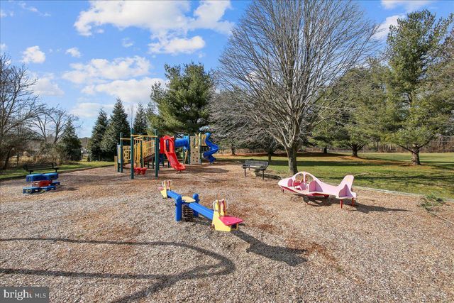 2867 SHEPPERTON TER, Silver Spring, MD 20904