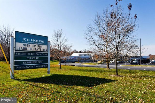2867 SHEPPERTON TER, Silver Spring, MD 20904