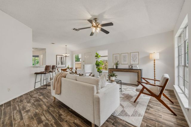 781 Latteridge DR, Austin, TX 78748