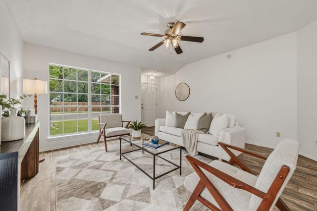 781 Latteridge DR, Austin, TX 78748