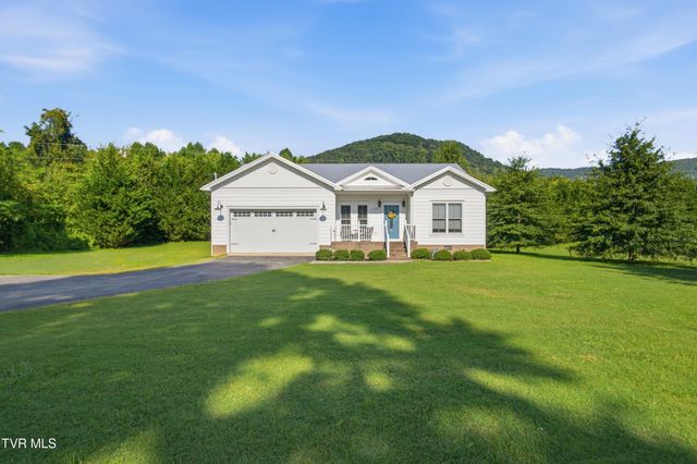 120 Sunny Lane, Unicoi, TN 37692
