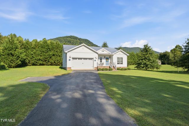 120 Sunny Lane, Unicoi, TN 37692