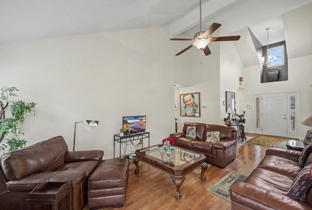 2269 Sunningdale Drive, Lexington, KY 40509