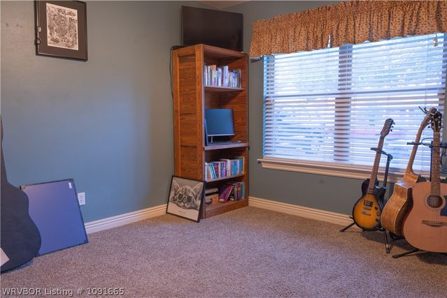 400 Beca Lane, Prairie Grove, AR 72753
