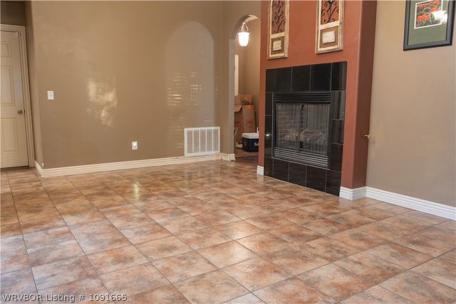 400 Beca Lane, Prairie Grove, AR 72753