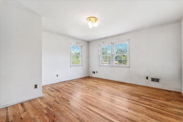 495 Stratton Road, New Rochelle, NY 10804