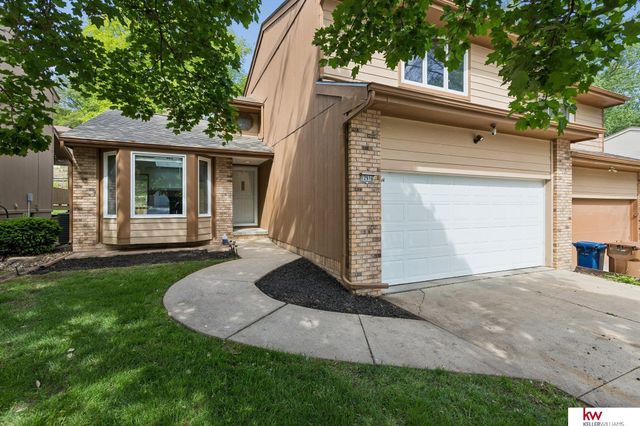 12916 S 28th Avenue, Bellevue, NE 68123