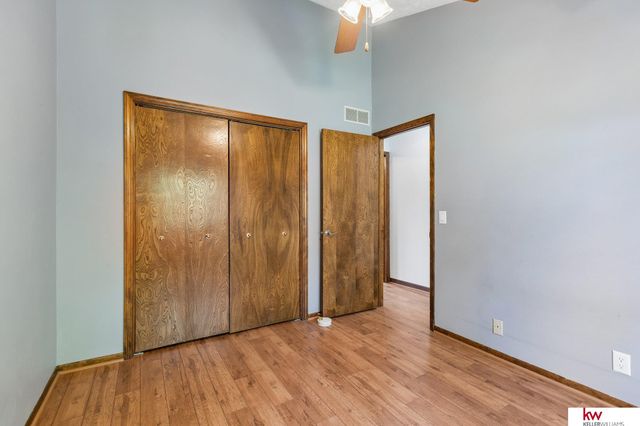 12916 S 28th Avenue, Bellevue, NE 68123