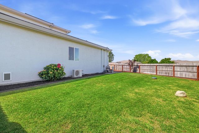 308 Lawndale Ct, Cameron Park, CA 95682