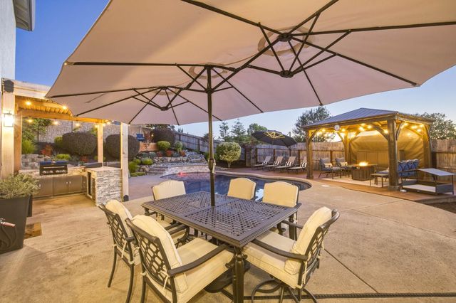 308 Lawndale Ct, Cameron Park, CA 95682