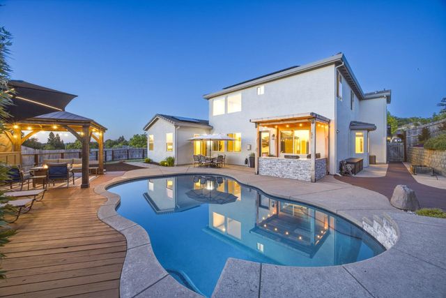 308 Lawndale Ct, Cameron Park, CA 95682